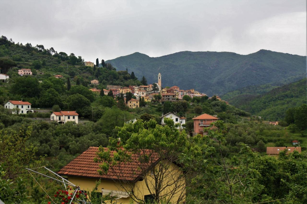 דירות Castiglione Chiavarese Casa Chiara מראה חיצוני תמונה